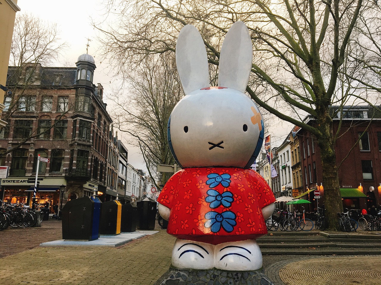 レア！オランダ限定ミッフィー展65周年ぬいぐるみ通販│オランダjp
