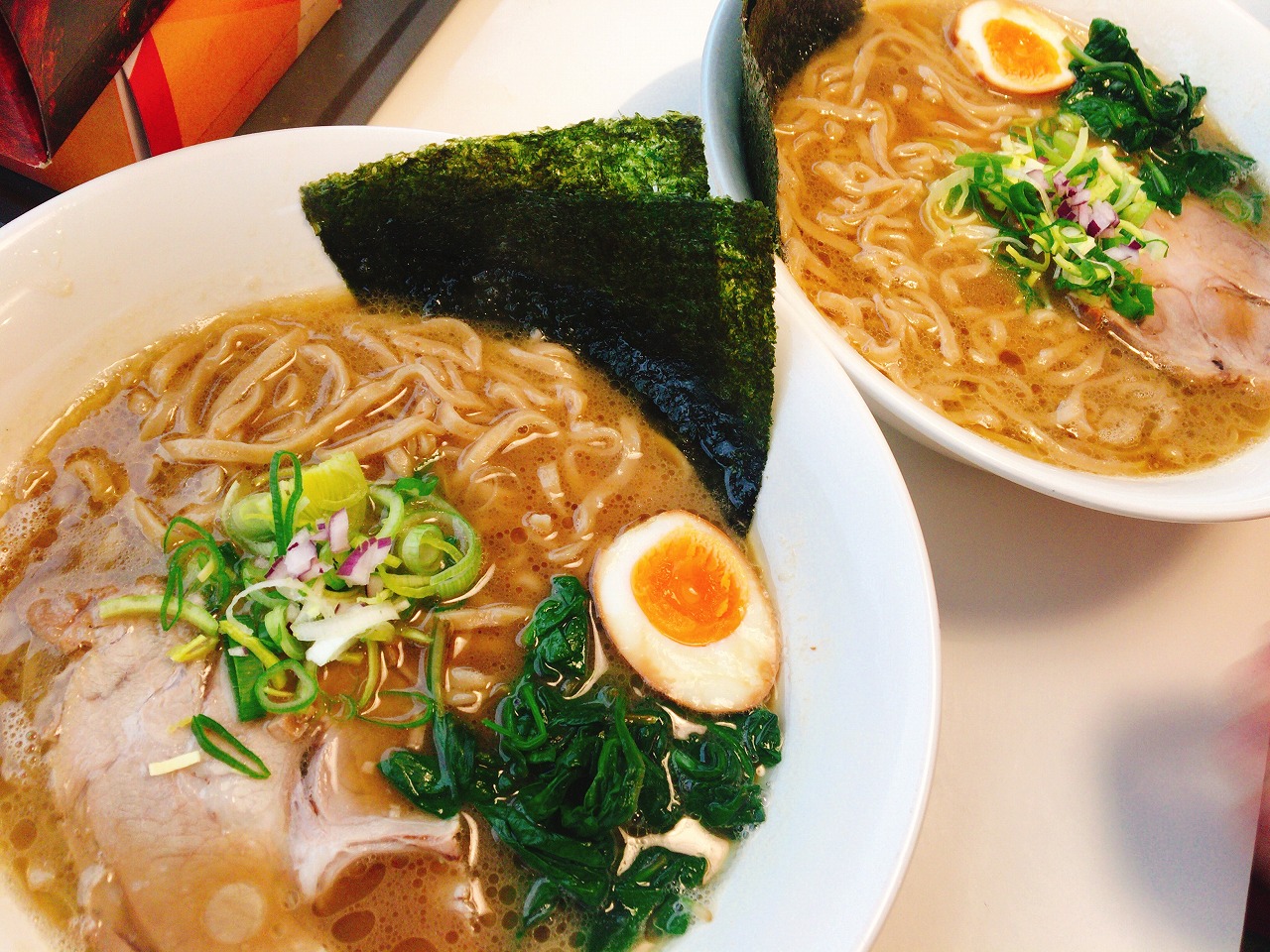 オランダ スキーダムで家系ラーメン ラーメン斉藤