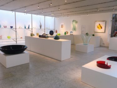 美術館の休館日は月曜日が多い