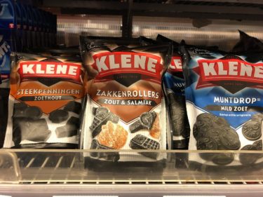 オランダの黒い・まずい？お菓子