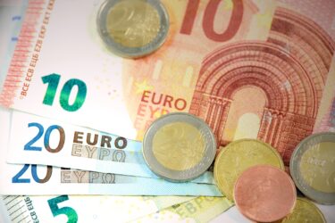 オランダで高額紙幣 100ユーロ札が使えるお店 オランダjp