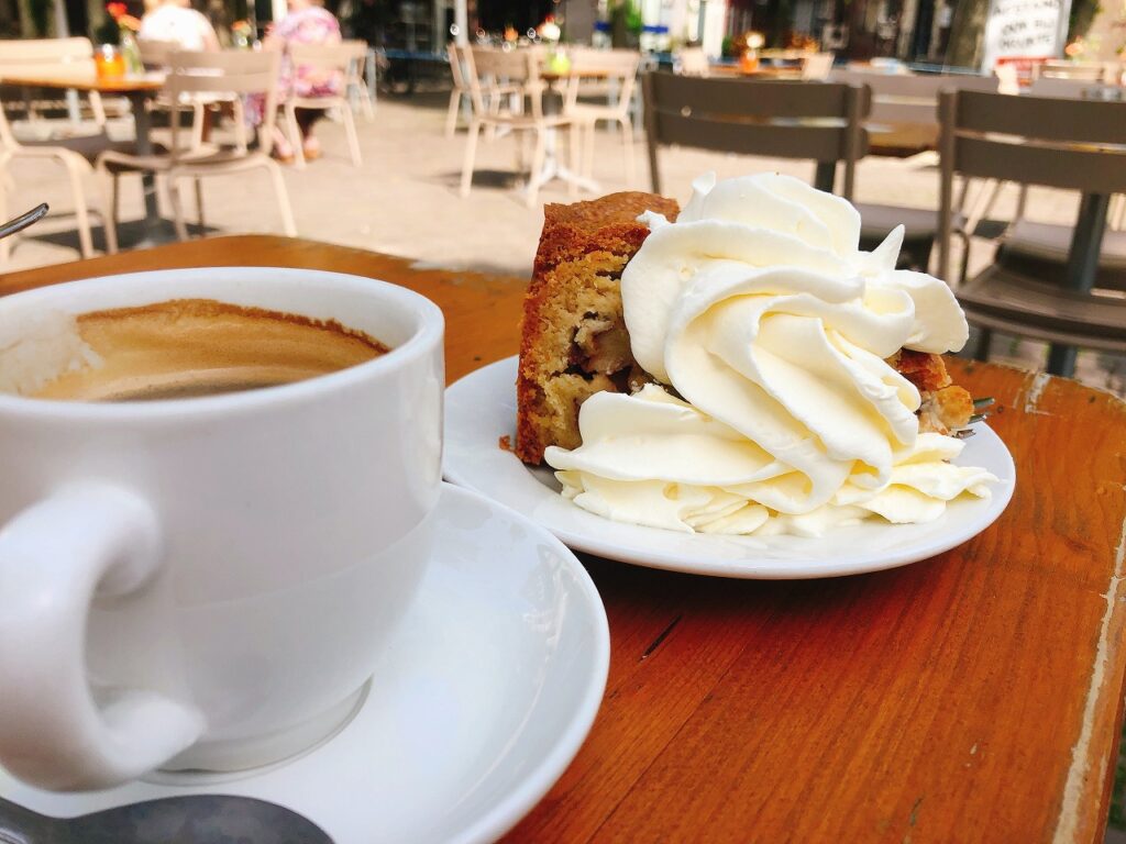 ダッチアップルパイ・オランダ名物アップルタルト！おすすめ5店