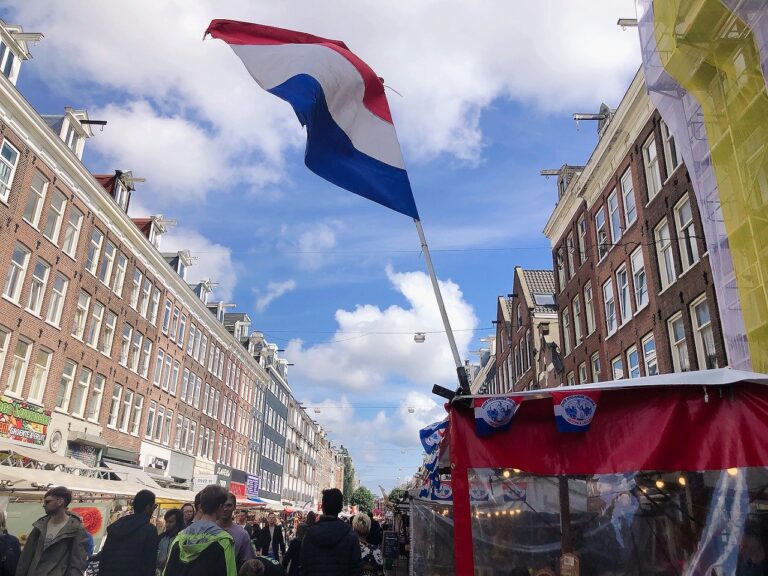 アルバートカイプマーケット【オランダ・アムステルダム】│オランダjp