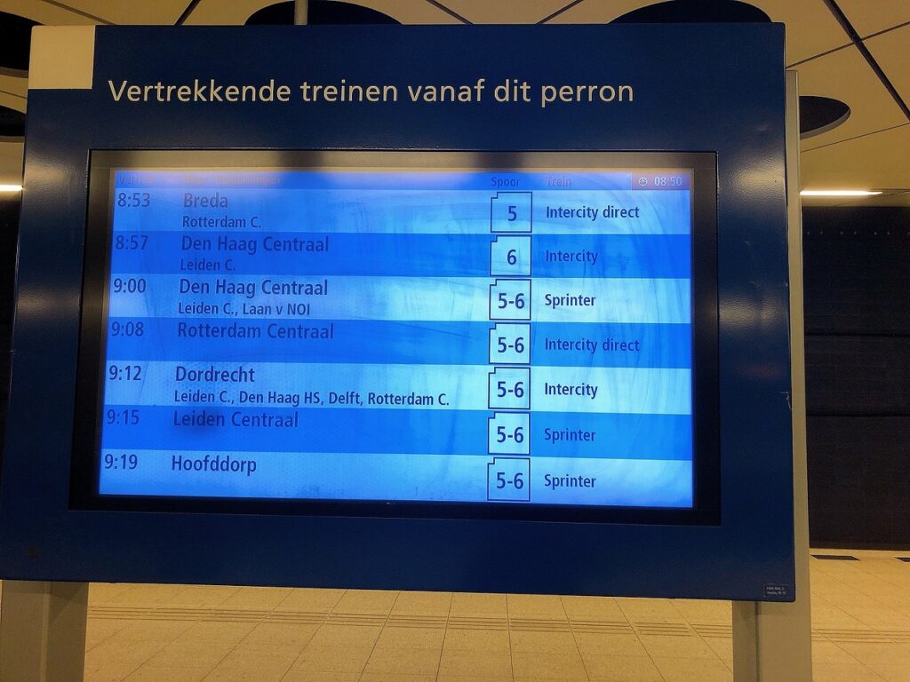 オランダ国内の特急列車インターシティダイレクト│オランダjp