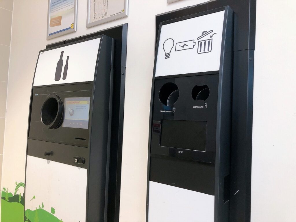 オランダのペットボトルにはデポジット料？リサイクル事情│オランダjp