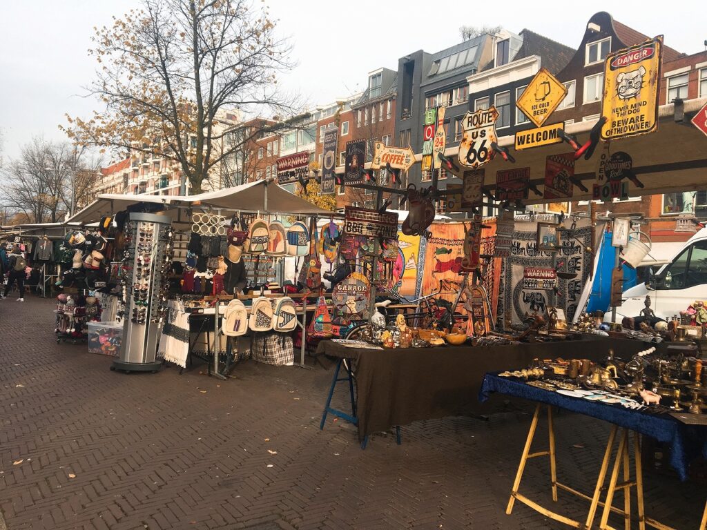 蚤の市　オランダ 掘り出し物と活気に満ちたオランダのフリーマーケット - 貴人