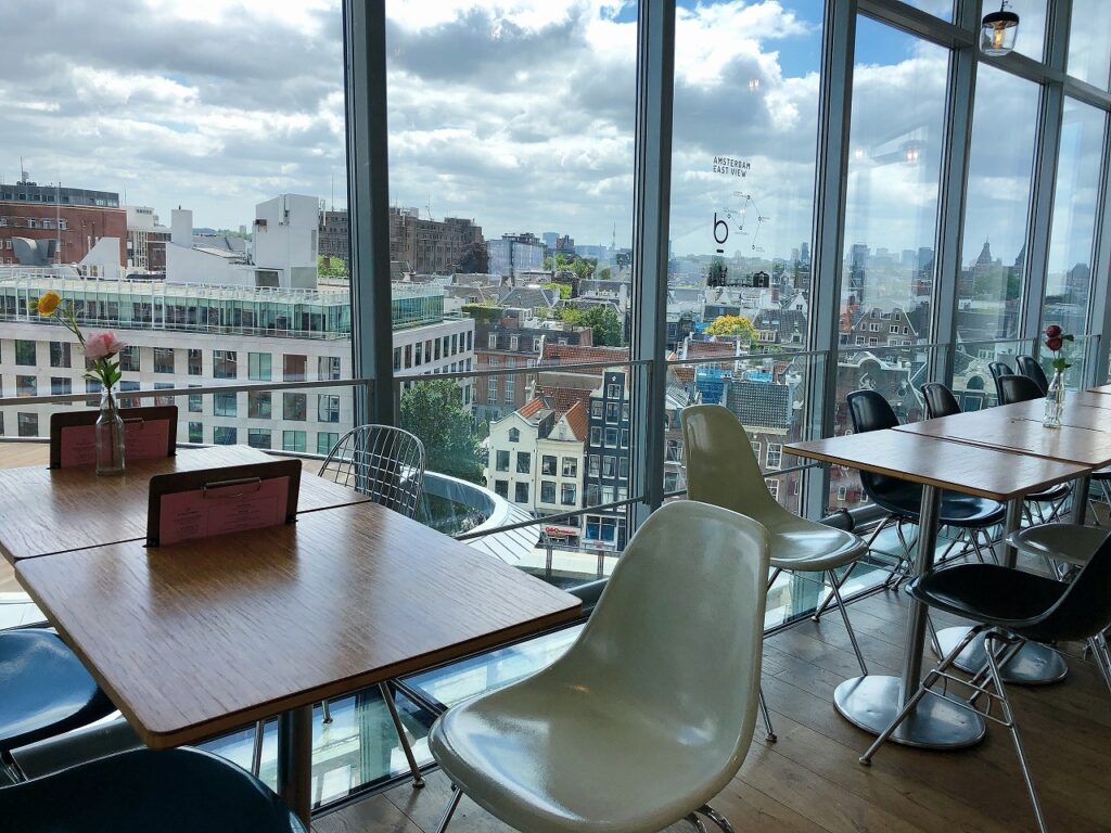 展望カフェBlue Amsterdam（ブルー アムステルダム）│オランダjp