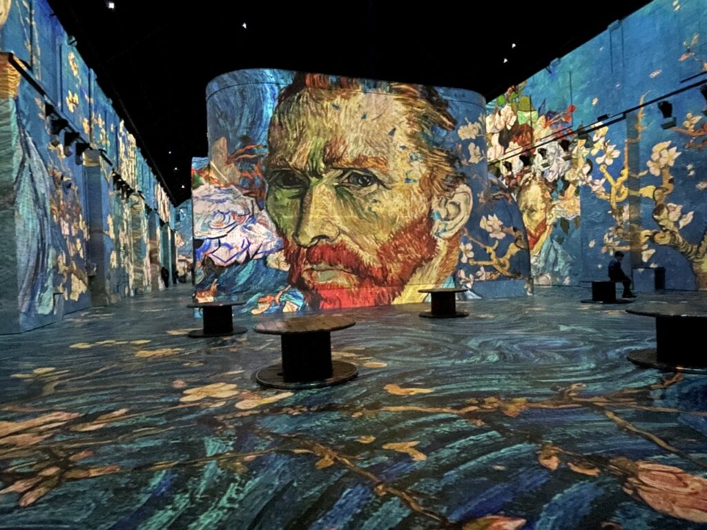 ゴッホ展/フェルメール展/レンブラント展/モンドリアン展が一度